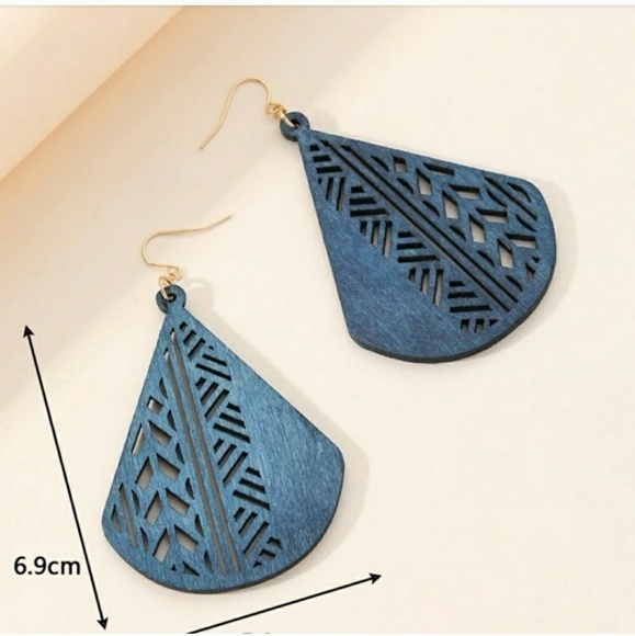 Bohemian Wood Blue Cut Out Design Earrings - Picture 3 of 3